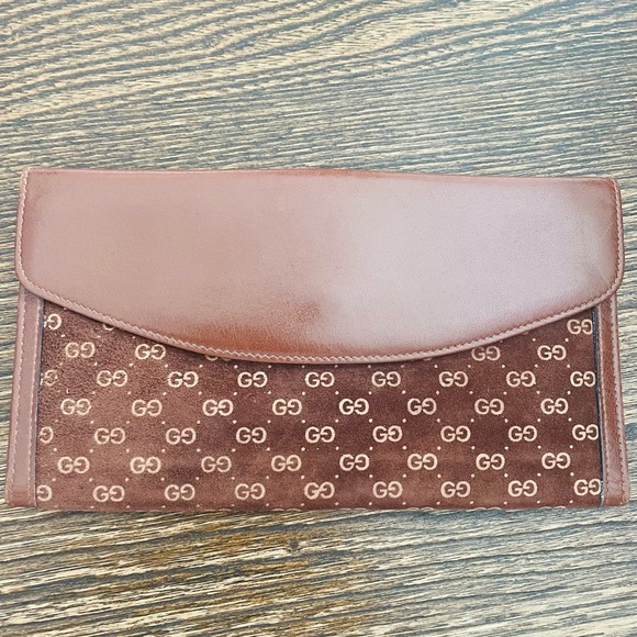 GUCCI Brown vintage Monogram Wallet/Clutch w/ COA - Picture 2 of 6